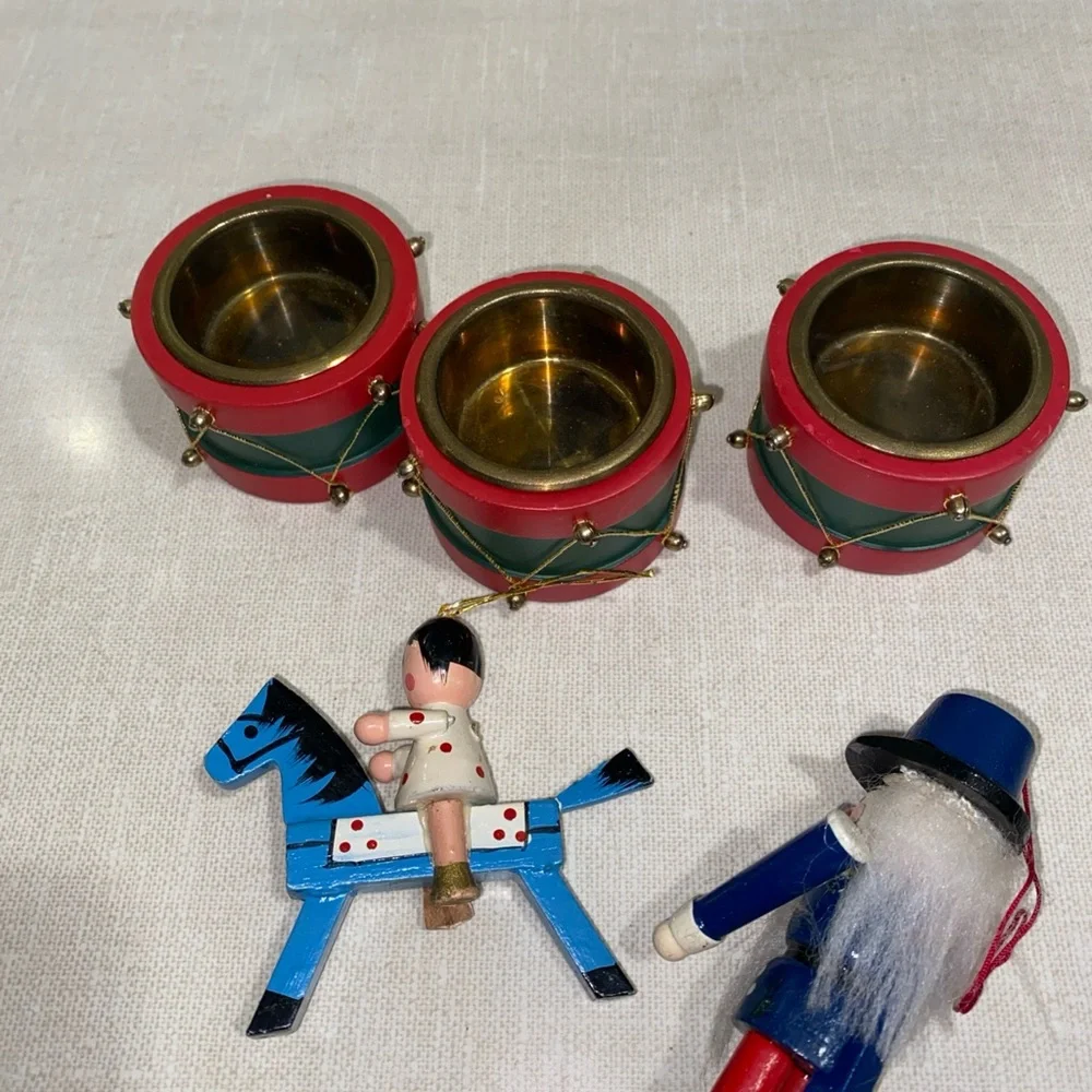 3 VTG‎  Wooden Metal Votive Candle Holders Drums  + 2 Christmas Tree Ornaments